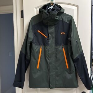 Oakley Jacket Gore Tex performance fit jacket MEN’S SMALL